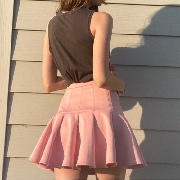 ASOS pink skirt - Picture 3 of 11
